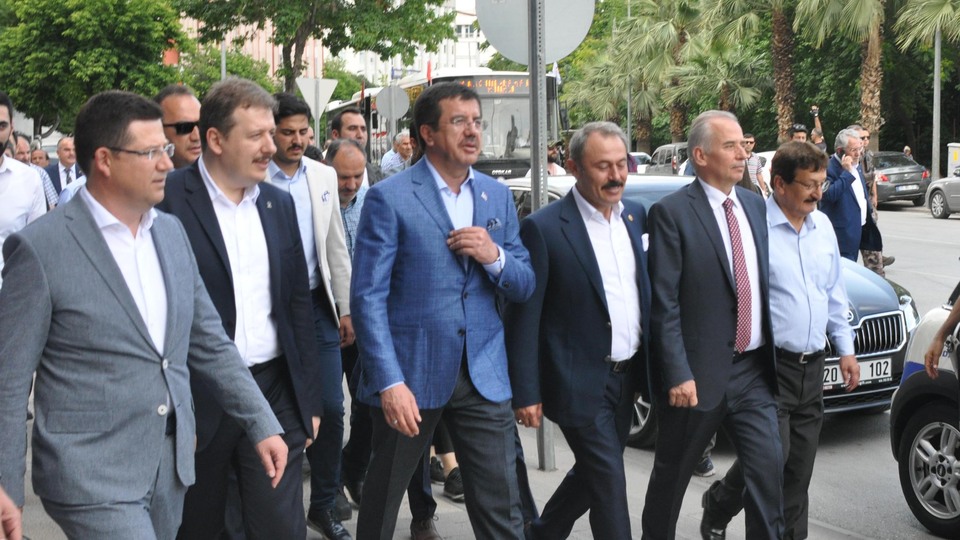 Zeybekci: Umarız ABD ile sorunu çözeriz