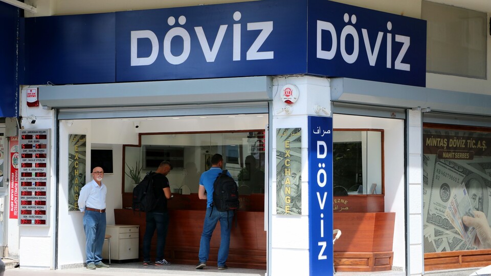 İthal hizmet ve ürünlerde 'kur'la mücadele