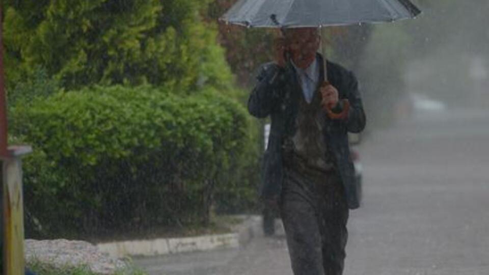 Meteoroloji'den uyarı üstüne uyarı! Saat verdi