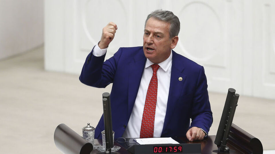 CHP'li Pekşen: Gül'ün adaylığına karşı çıktım, tasfiye edildim