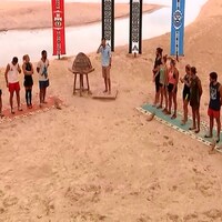Survivor ödül oyununu kim kazandı?