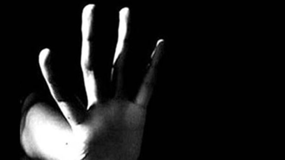 Oğlunu zincire vurup, işkence yapan babaya dava