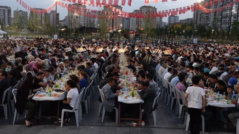 Diyarbakır'da iftara ne kadar kaldı?