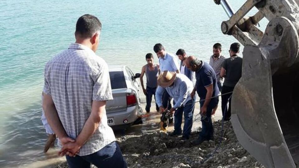 Bir anlık dalgınlık! Çaresizce bekledi