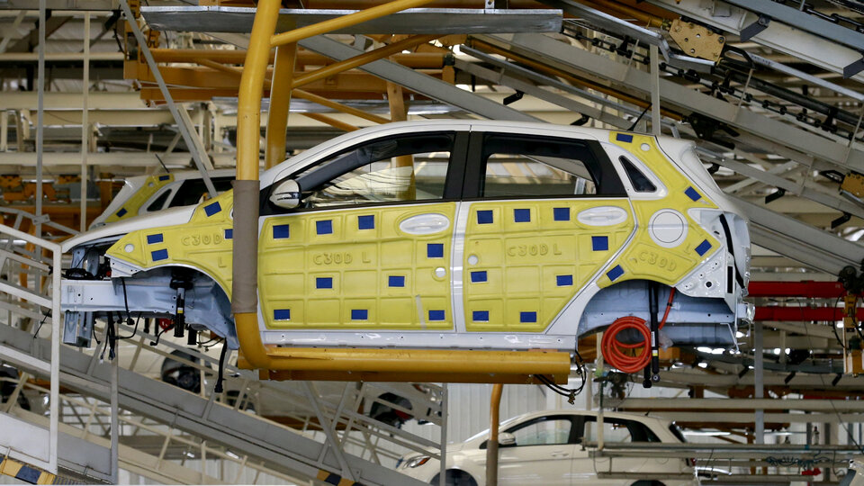 Çin otomobilde vergileri düşürüyor