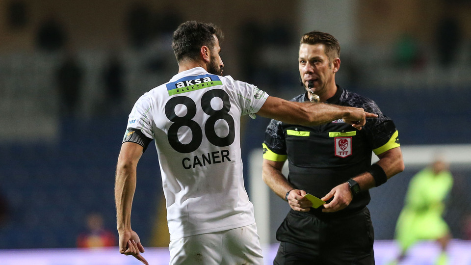 Akhisarspor'un en istikrarlısı Caner!