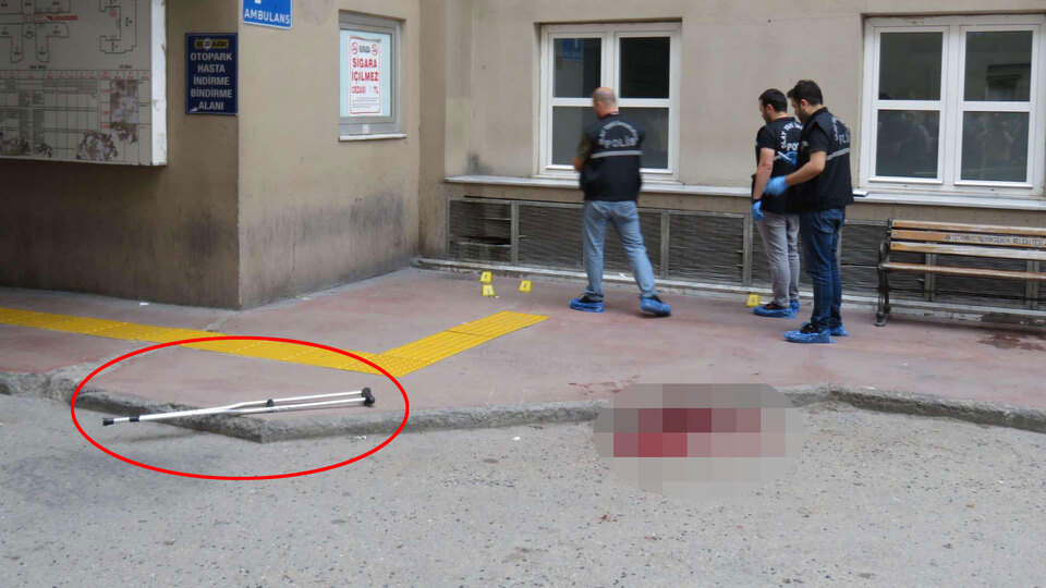 Hastane önünde dehşet! 2 kişi öldü