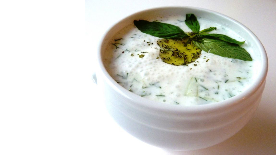 Uzmanlardan iftar tavsiyesi: Bol bol cacık tüketin