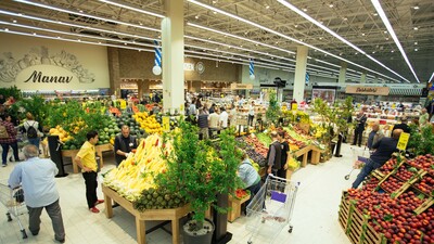 227 mağazasını birden kapatıyor!