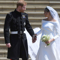 Kraliyet düğününde dağıtılan hediyeleri araba fiyatına sattı!