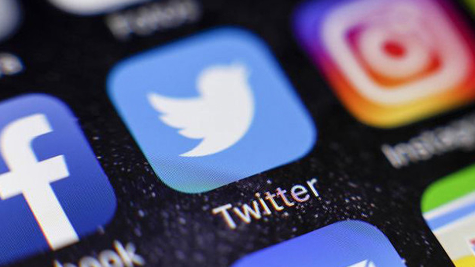 Sosyal medya mercek altında! O simgelere hapis!