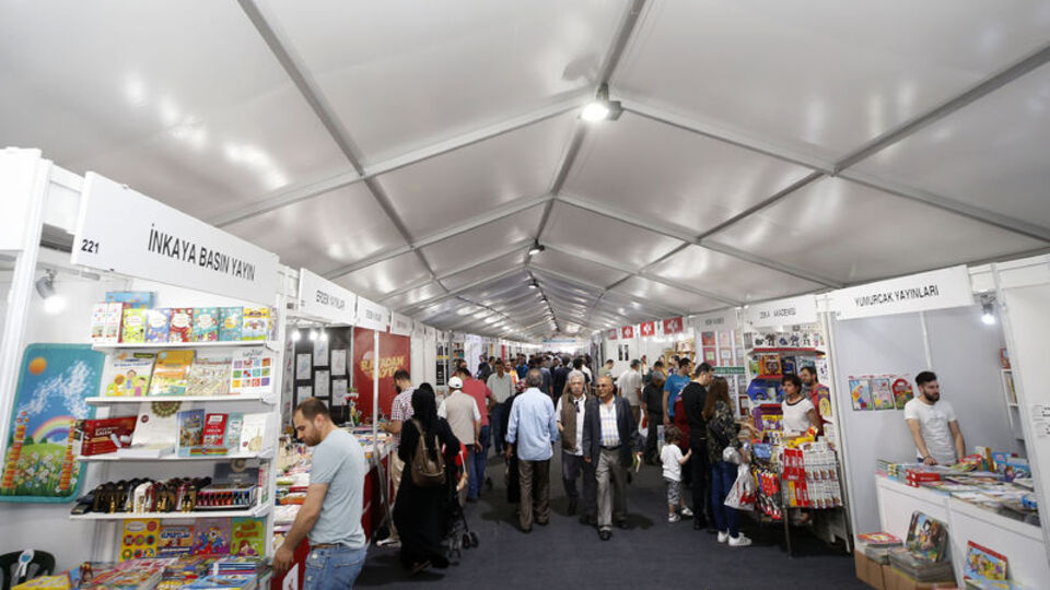 37. Türkiye Kitap ve Kültür Fuarı kapılarını açtı