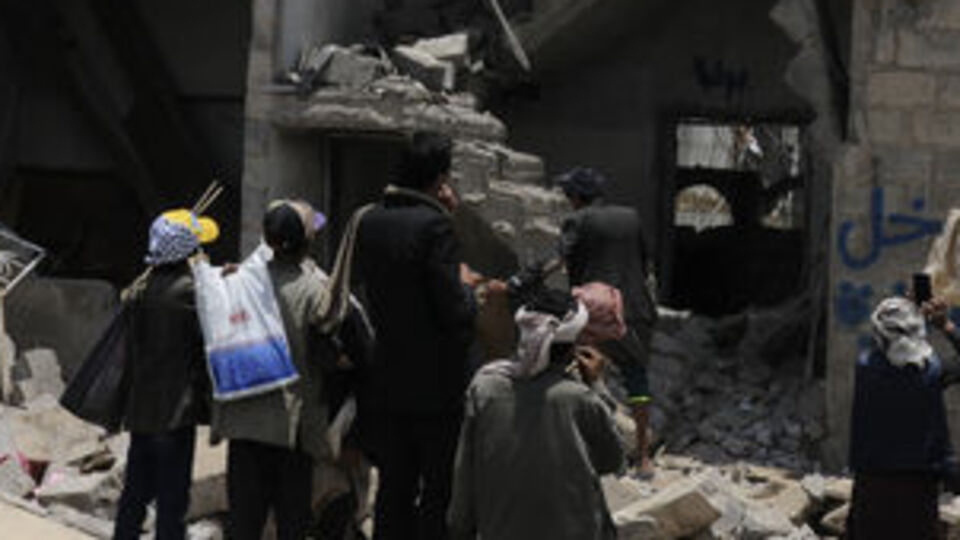 Yemen'de Husiler sivillere saldırdı: 5 kişi hayatını kaybetti!