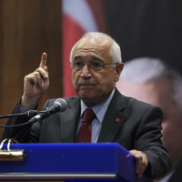 Cemil Çiçek'ten 'Twitter hesabı' açıklaması