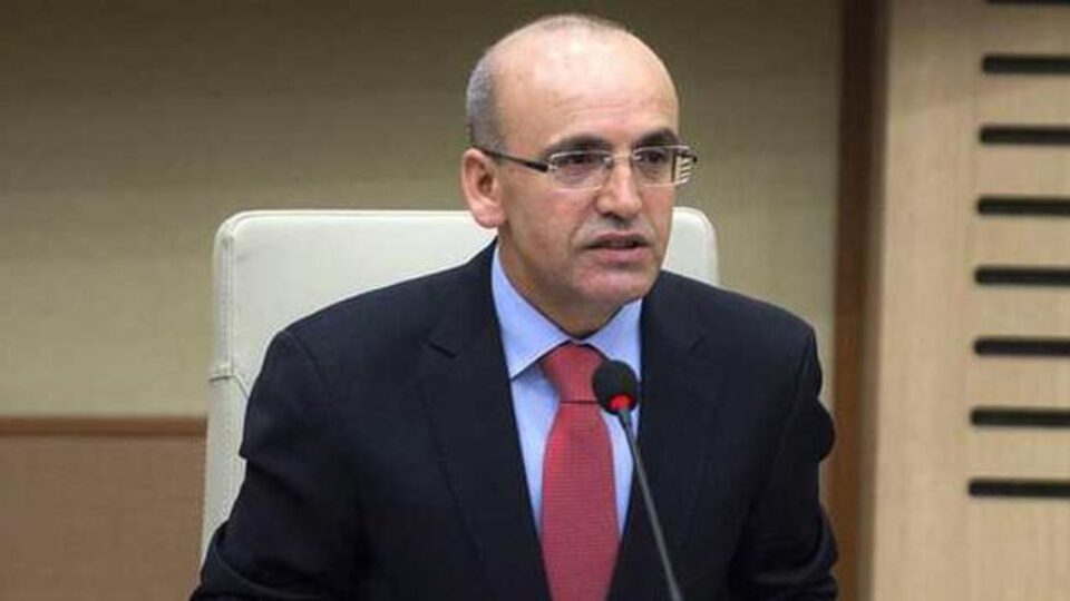 Mehmet Şimşek'ten kur adımlarına destek açıklaması