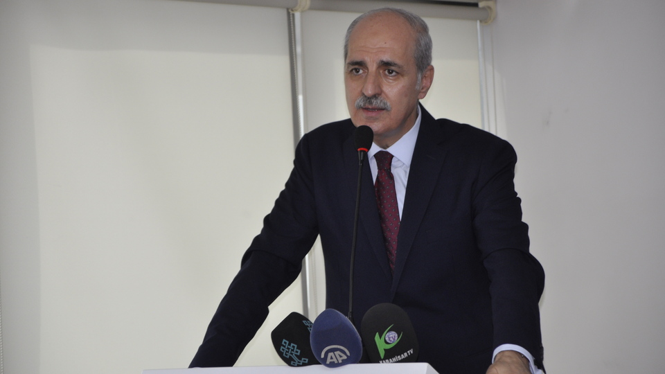 Bakan Kurtulmuş: Türkiye IMF'nin önünde diz çökmeyecektir