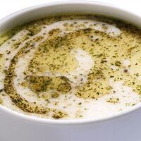 Nane kokusu ile büyüleyen yayla çorbası tarifi ve kalorisi...