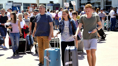 Turizmciler bayramda 700 bin tatilci bekliyor