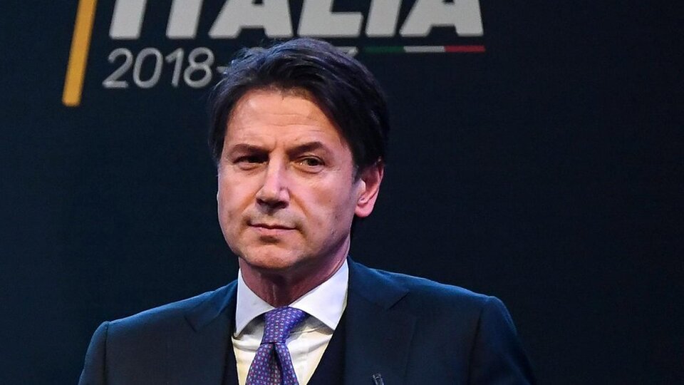 İtalya'da başbakan adayı Guiseppe Conte özgeçmişindeki eğitim bilgilerini 'şişirmekle' suçlanıyor