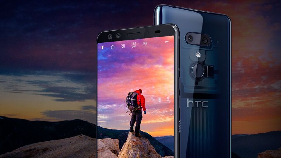 HTC bombayı patlattı! Dört kameralı ve çentiksiz…