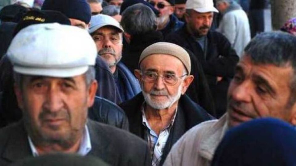 Emekliler bayram ikramiyesini ne zaman alacak?