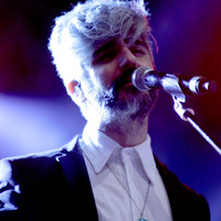 Manuş Baba'nın mezuniyetine 2 ders engeli