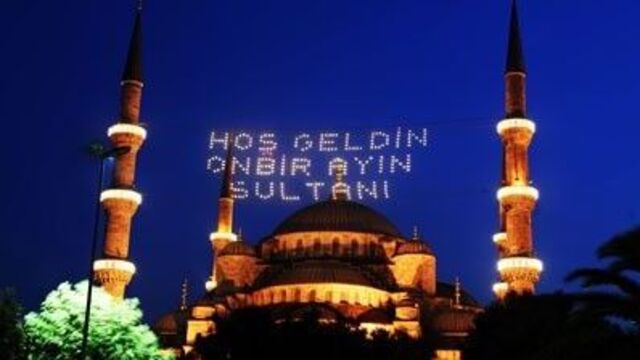 İstanbul'da bugün iftar saat kaçta?