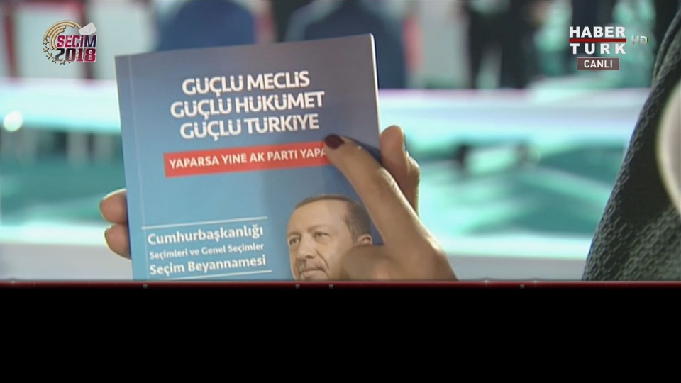 Erdoğan, AK Parti'nin seçim beyannamesini açıkladı!