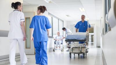 Devlet hastaneleri kaçta açılıyor, kaçta kapanıyor?