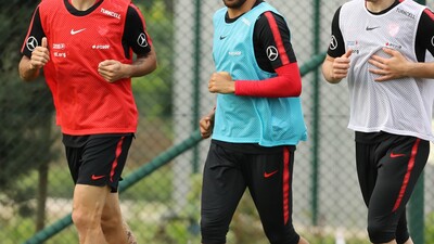 Milli Takım'da İran mesaisi sürüyor