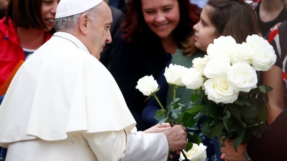Papa'dan 'İslam'ın terörle bir tutulmasına' tepki: Yalan ve saçmalık
