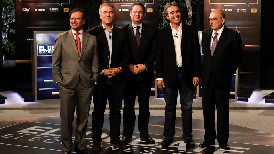 Kolombiya devlet başkanını seçmek için sandık başına gidiyor!