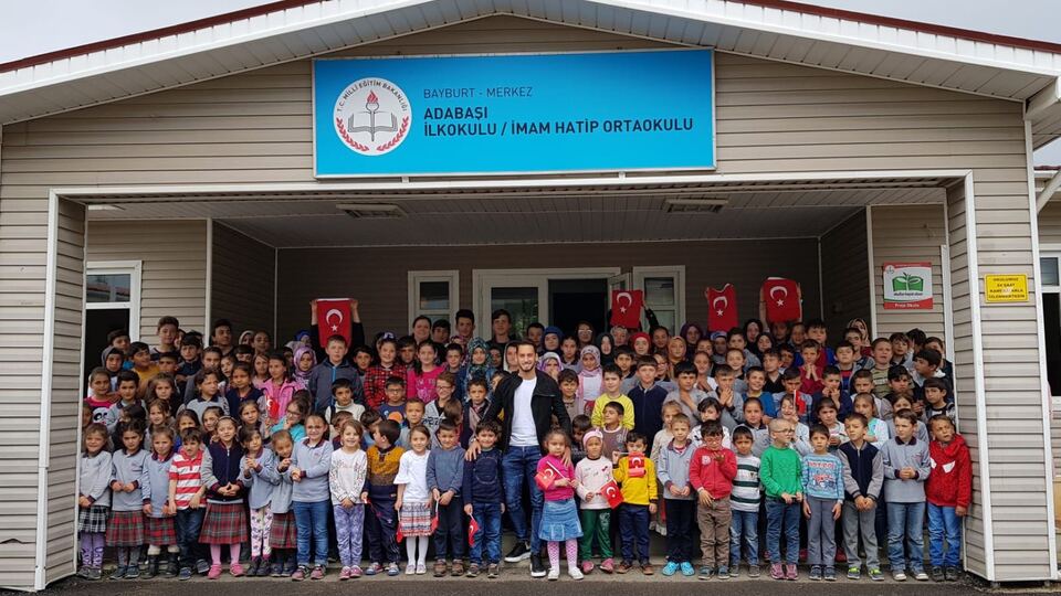 Hakan Çalhanoğlu Bayburt'ta