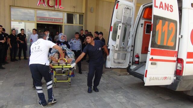 Akrabalar birbirine girdi! Ölü ve yaralılar var