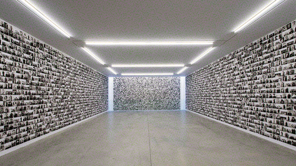 Tayfun Serttaş: Bu bir fotoğraf sergisi değildir