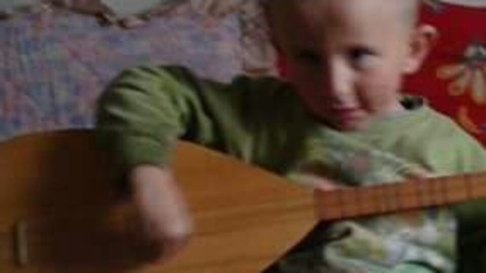 Kabus geri döndü! 2 hafta önce uyurken başında fark ettiler