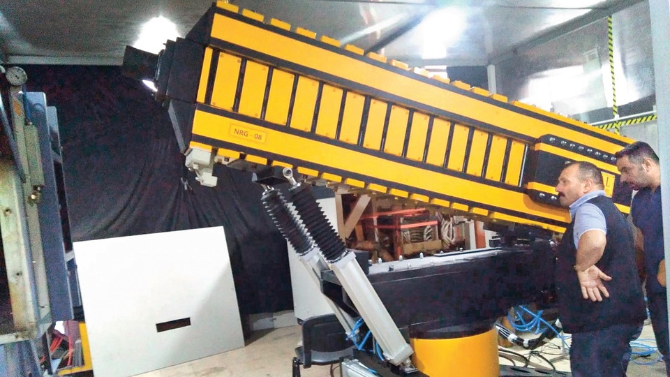 Elektromanyetik top Şahi209