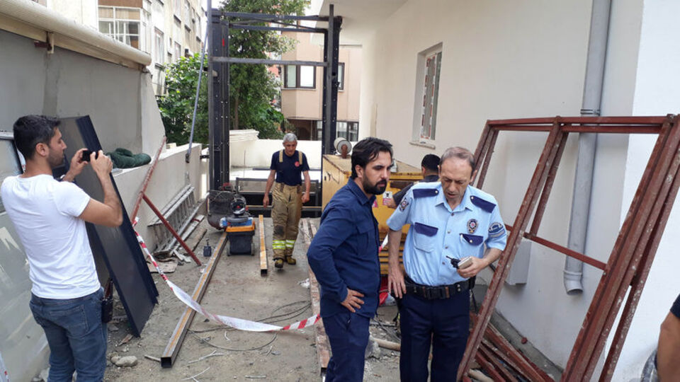 İnşaatta asansör kazası! Yaralılar var