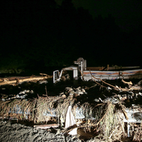 Sular çekildi, içler acısı görüntü ortaya çıktı