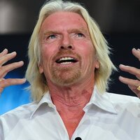 Uzaya gitmeye hazırlanan Richard Branson astronotluk eğitimi alıyor