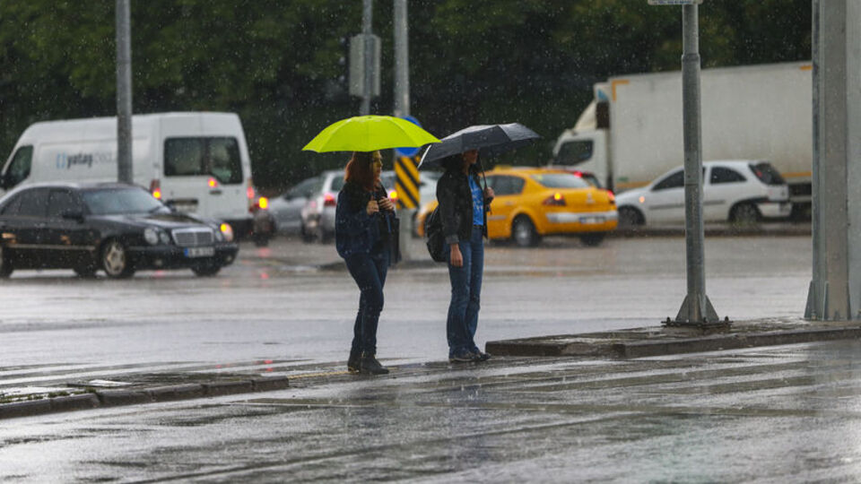 Meteoroloji'den son dakika uyarısı! 2 saate dikkat