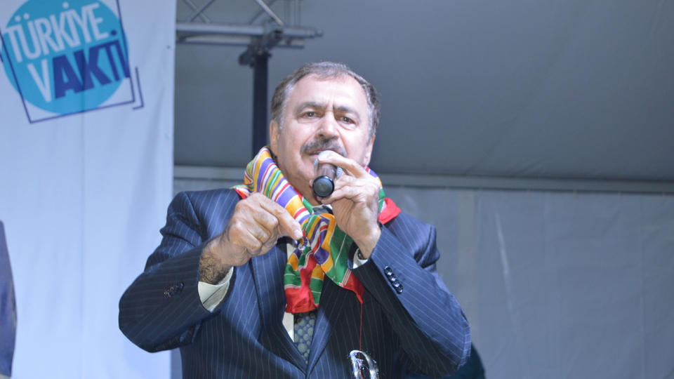 Bakan Eroğlu'ndan dere yatakları uyarısı