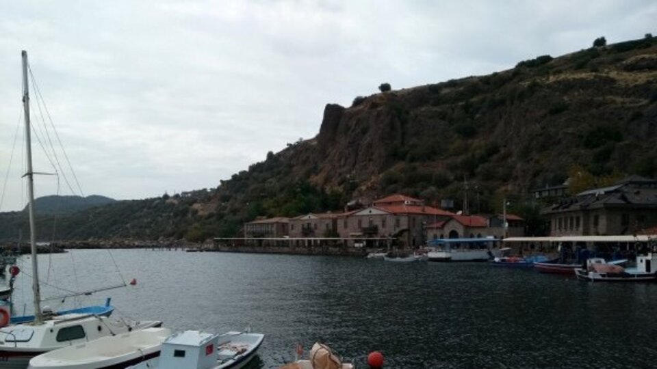 Çanakkale-Midilli seferleri başladı