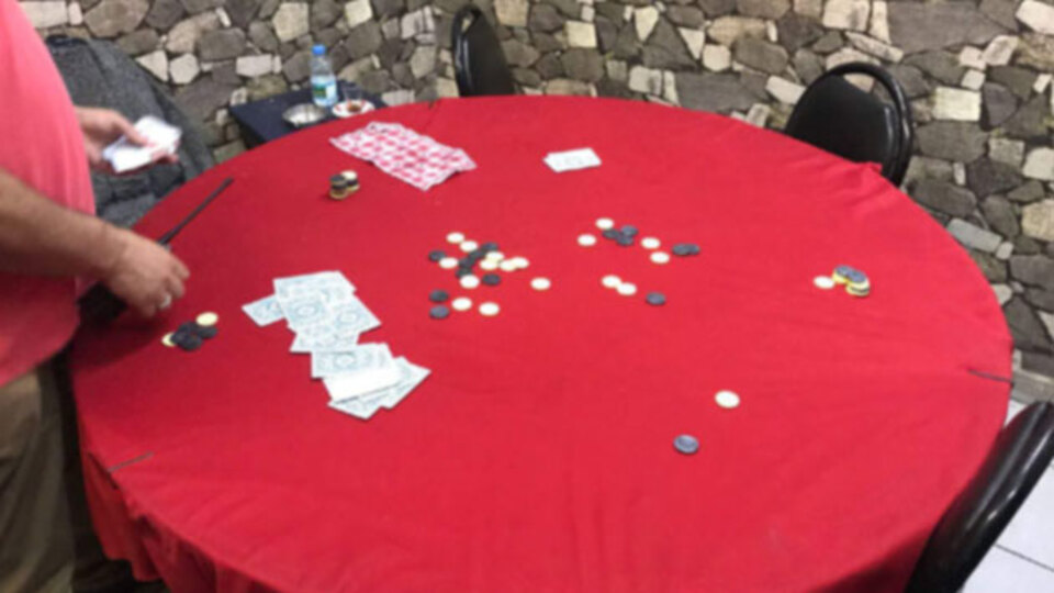 Kocaeli'de kumarhane baskını