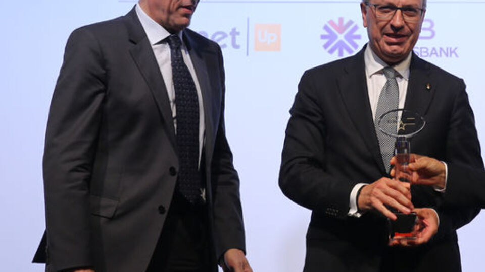 Yılın İş İnsanı Koç Profesyoneli ise Adnan Bali oldu