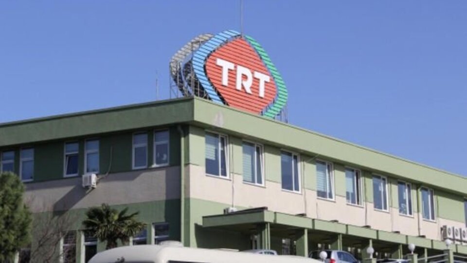 İzmir'de TRT aracına saldırıya soruşturma