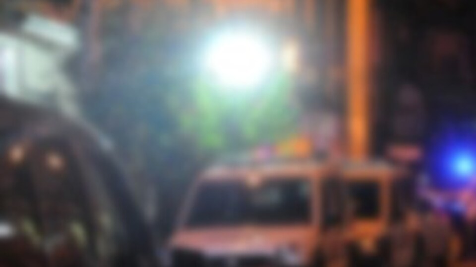 Polise pompalı tüfekle ateş açtılar