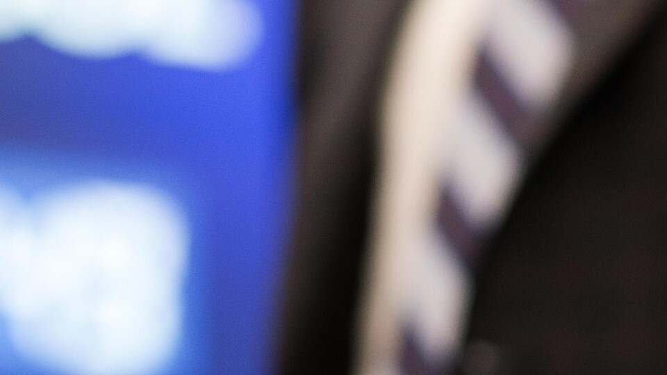 Borsa ilk yarıda 106 bin puanı aştı