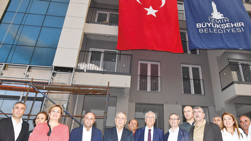 Uzundere projesinde 2. etabın temeli atıldı