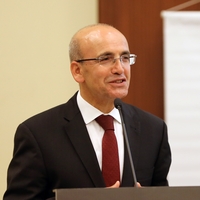 Mehmet Şimşek'ten ilk Londra mesajı geldi